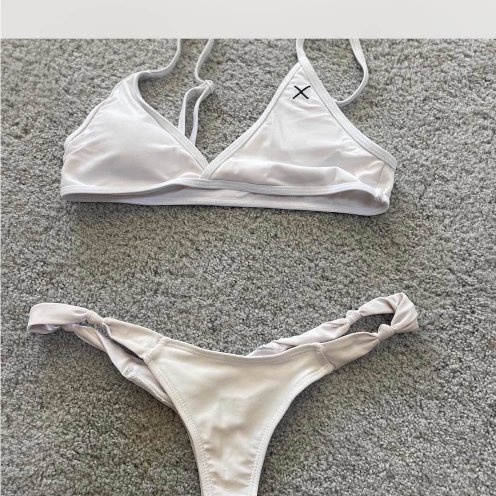 Boutine LA white bikini set